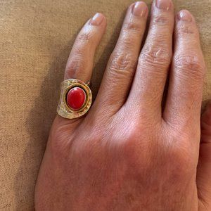 Large Vintage Modernist Studio Coral Cabochon Ring